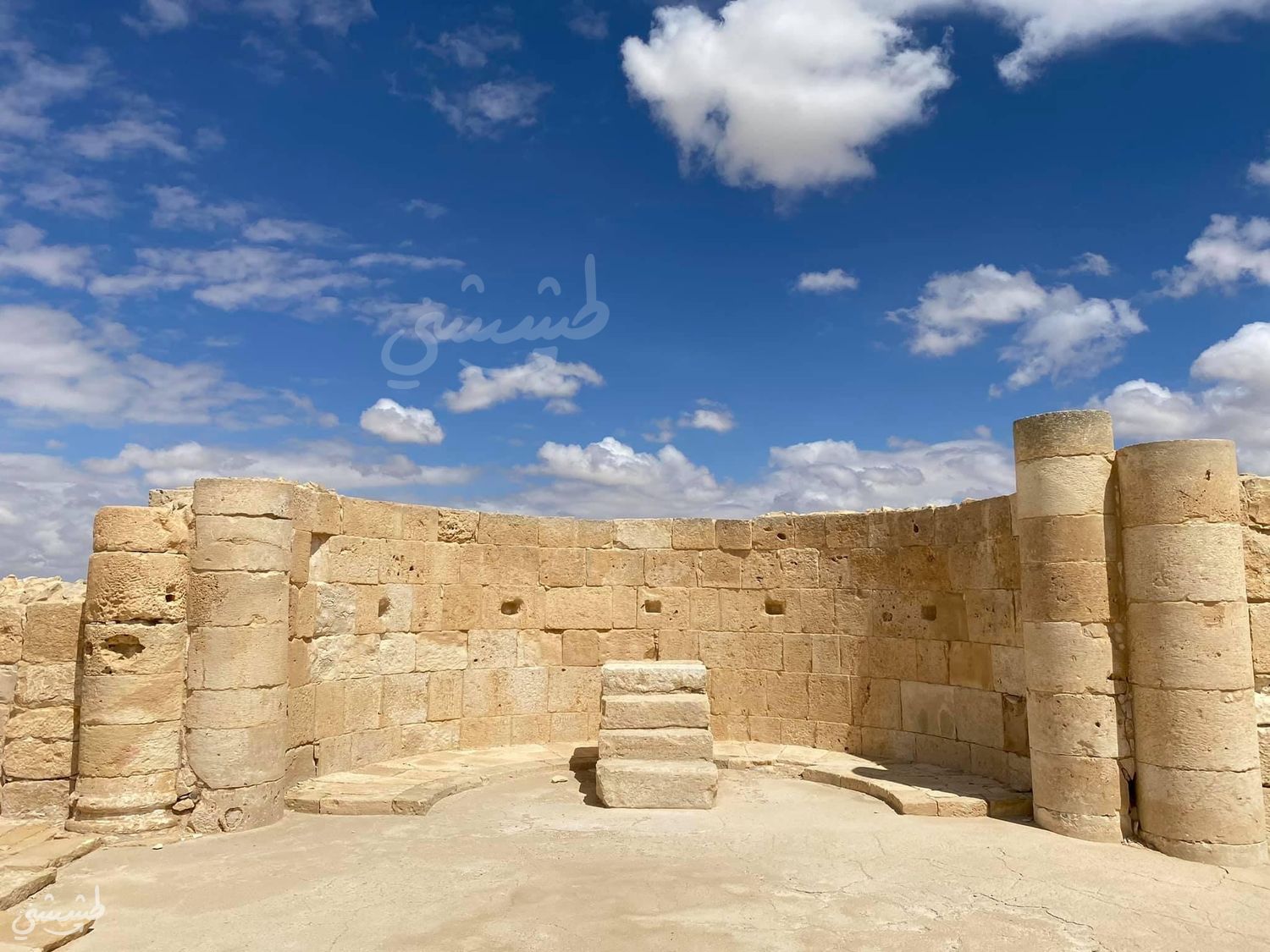 صورة آثار عبدات 2