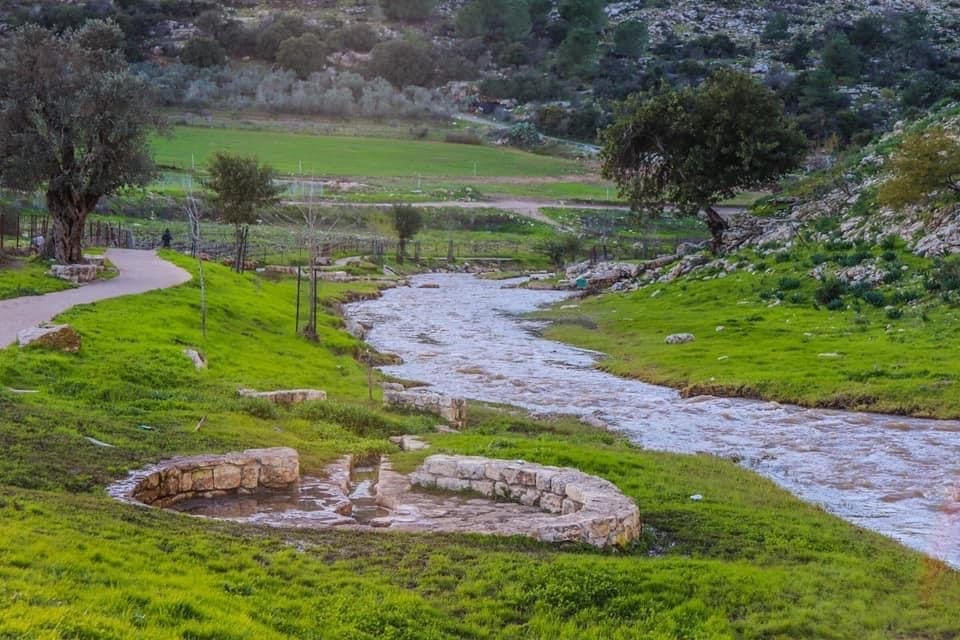 صورة طاحونة الراهب في راس علي 3