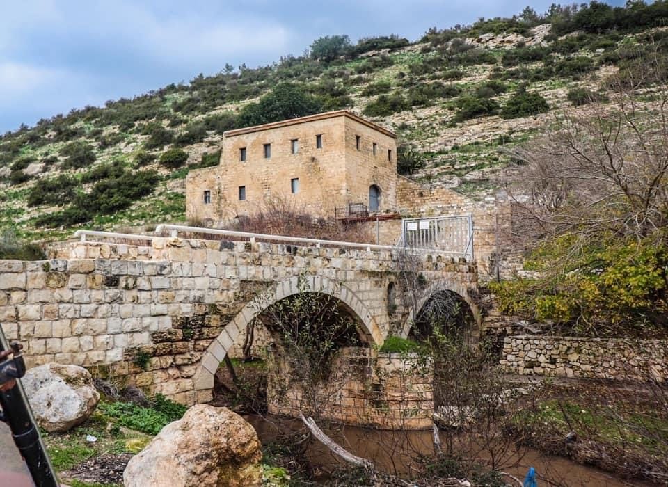 صورة طاحونة الراهب في راس علي 1